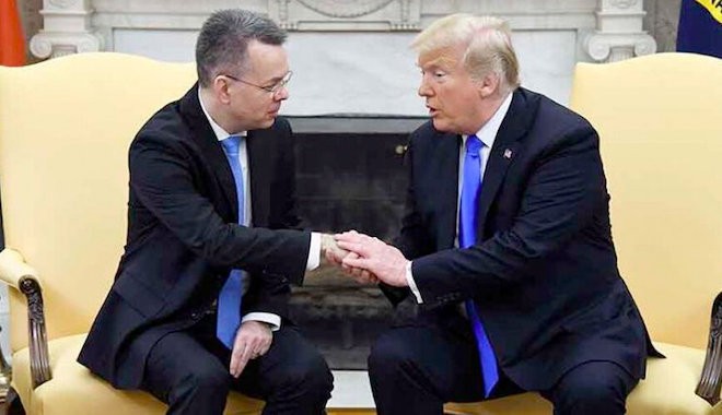 Trump'tan Cumhurbaşkanı Erdoğan'a Rahip Brunson övgüsü: Birkaç konuşmadan sonra onunla anlaştık